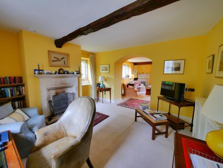 3 bedroom semi-detached house to rent - Photo 4