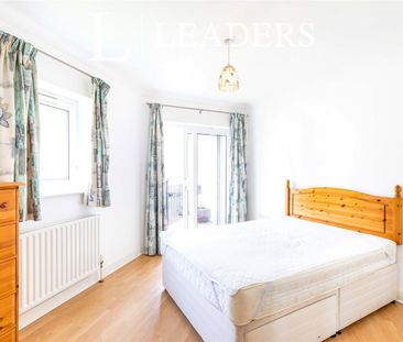 2 bedroom apartment to rent Lysander Court, Gunwharf Quays, Portsmo... - Photo 5