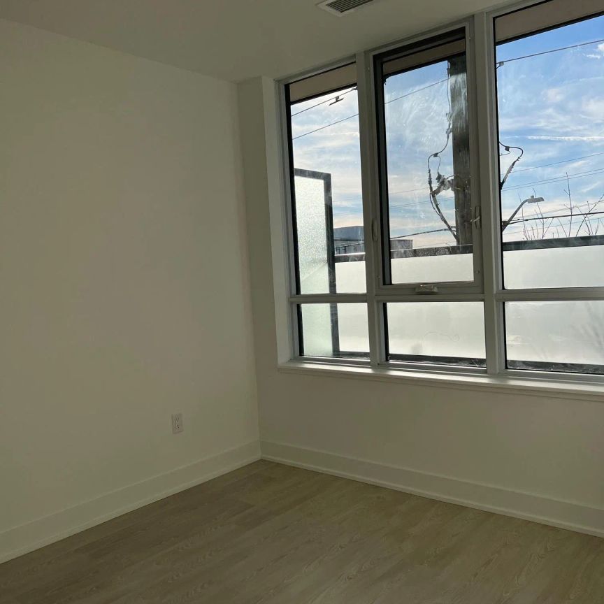 2545 Simcoe Street N #313 - Photo 1