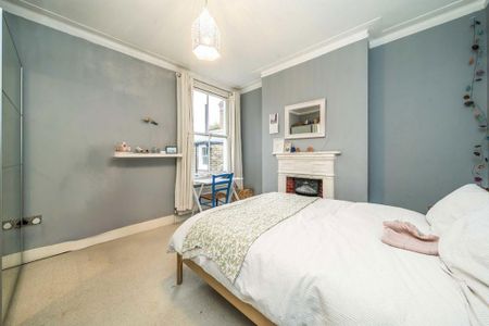 3 bedroom maisonette to rent - Photo 4