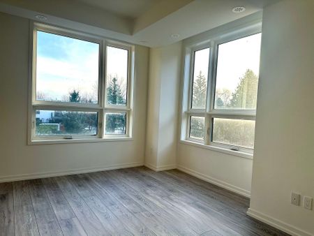 For Lease - 22 LYTHAM GREEN Circle Unit# 12, Newmarket, Ontario - Photo 4