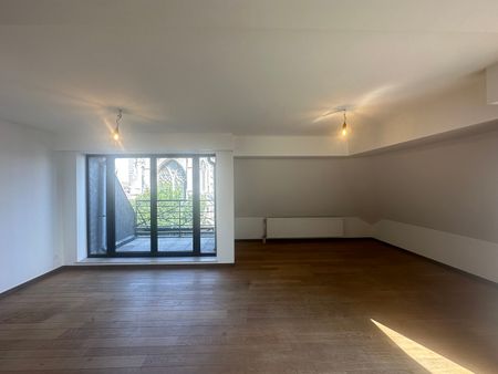 Te Huur 2 slaapkamers Oostende Jozef II straat 55 - Photo 2