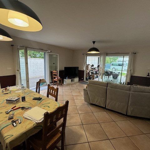 Location Maison 5 pièces 160m² MERIGNAC 33700 - Photo 1