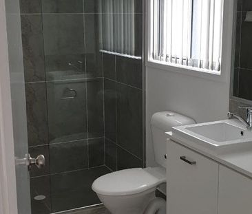 3 bedrooms Townhouse - Photo 6