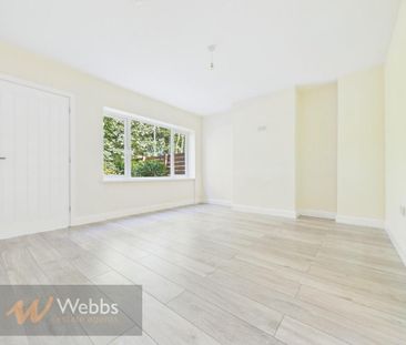 3 bedroom end of terrace house to rent - Photo 2