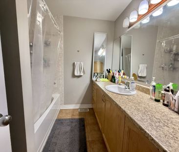 For Lease - 300 TOURMALINE Crescent, Barrhaven, Ontario - Photo 5