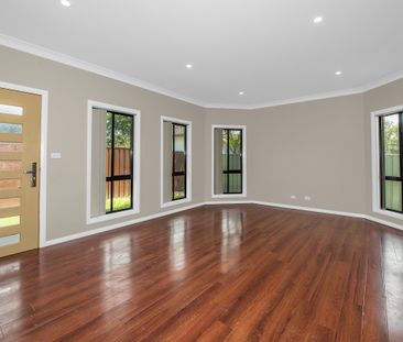 51a Mindanao Avenue, Lethbridge Park NSW 2770 - House For Rent | Do... - Photo 1