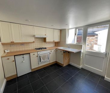 1 bedroom terraced house to rent - Photo 4