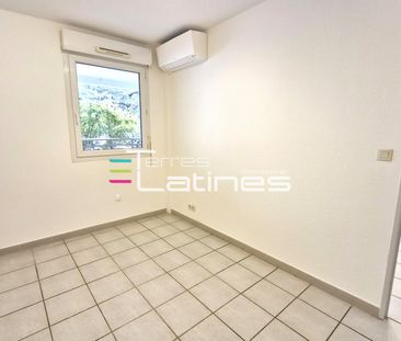 Location Appartement 2 pièces 34m² NIMES 30000 - Photo 5