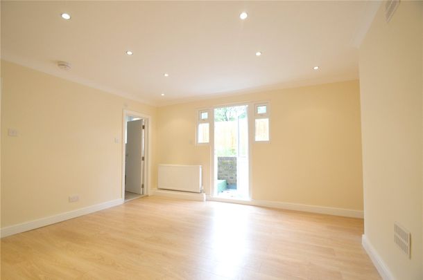 Selhurst Road, London, SE25 - Photo 1