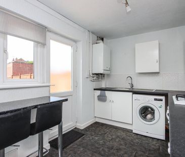 2 bedroom terraced house to rent - Photo 6