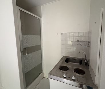 Location Appartement 1 pièce 11m² MASSY 91300 - Photo 4