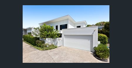 Beautiful Buderim Duplex - Photo 3