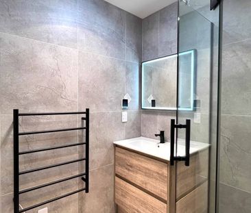 3 Bedroom- Spacious Living in Prime Location - Photo 1