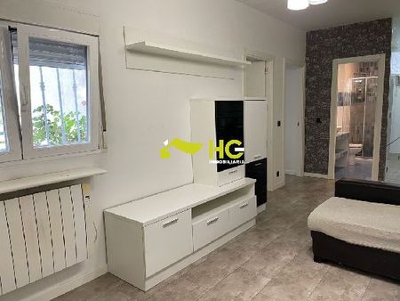 Alquiler Piso en Urbanización - Campodon, Villaviciosa De Odón - Photo 3