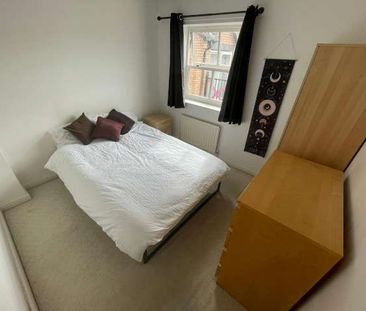 5 bed house share to rent in Trinity Courtyard, Newcastle upon Tyne - Photo 1
