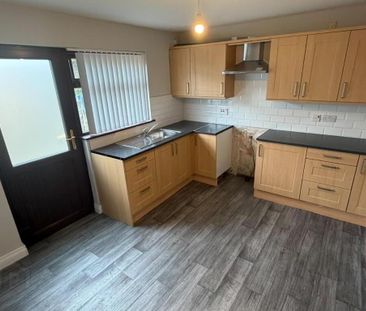 82 Shankill Street, Lurgan, Craigavon, BT66 6EH - Photo 4