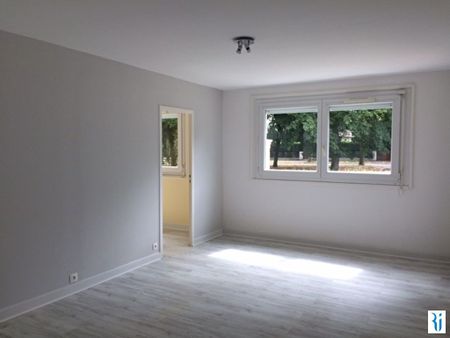 Location Appartement 4 pièces 70m² - Photo 4
