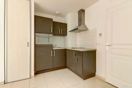 Mandelieu-La-Napoule : grand appartement à louer - Photo 4