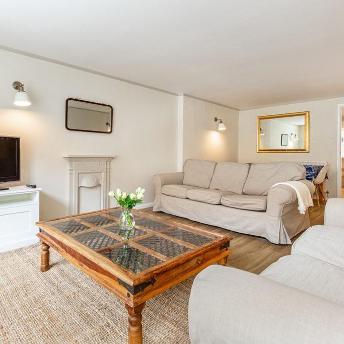 3 bedroom terraced house to rent - Photo 1