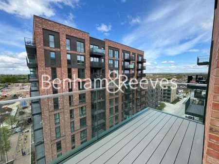 Sibley House, Accolade Avenue, UB1 - Photo 2