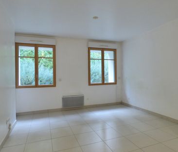 Appartement - 37,58 m² - 2 pièces - Photo 1