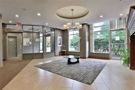 For Lease - 19 Barberry Place Unit# 810, Toronto, Ontario - Photo 3