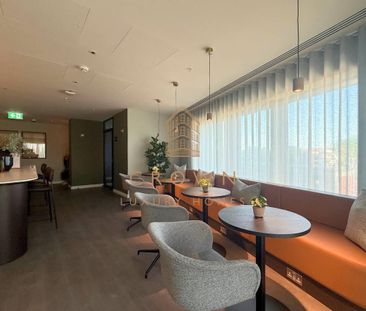 Menara Point, Twelve Trees Park, WesHam - Photo 3