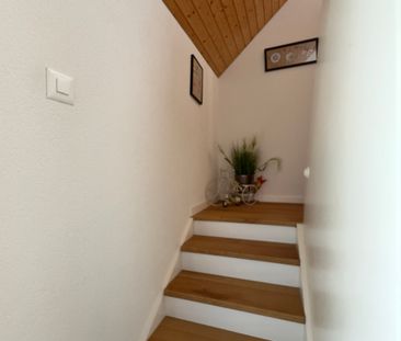 Charmantes 5 Zi. Haus im Herzen von Neuheim - Photo 3