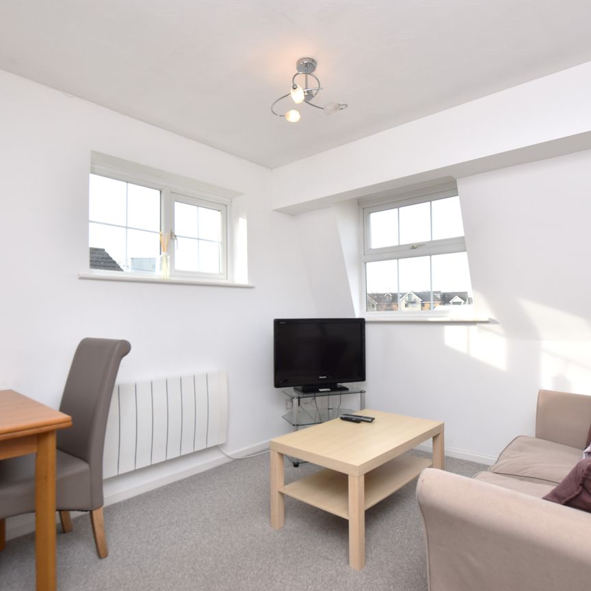 1 bedroom apartment to rent Red Lion Court, Bishop's Stortford, Hertfordshire, CM23 - Photo 1