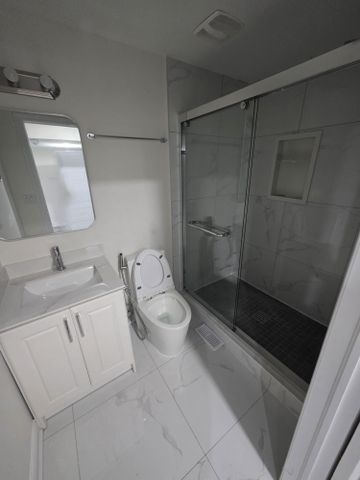 For Lease - 1081 Urell Way, Milton, Ontario - Photo 5