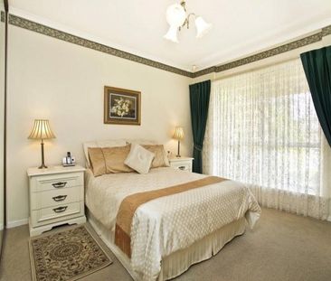 NEAT THREE BEDROOM HOME IN SOUGHT AFTER SUBURB - Photo 4