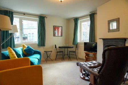 1 bedroom flat to rent - Photo 2