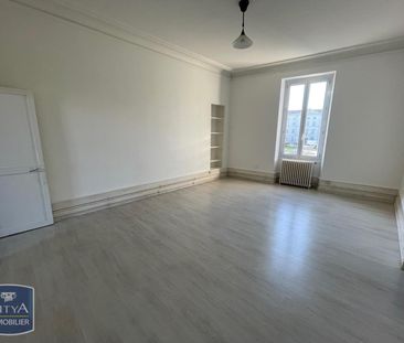 Location Appartement 4 pièces 88m² PERIGUEUX 24000 - Photo 2