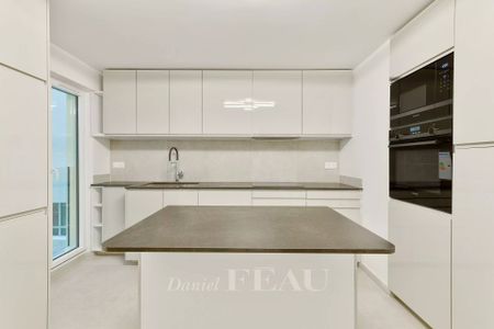 Location appartement, Paris 3ème (75003), 5 pièces, 207.6 m², ref 85671888 - Photo 4