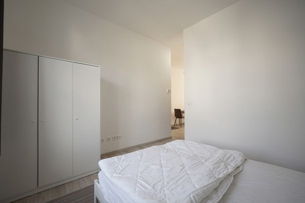 Appartement te huur - Photo 1