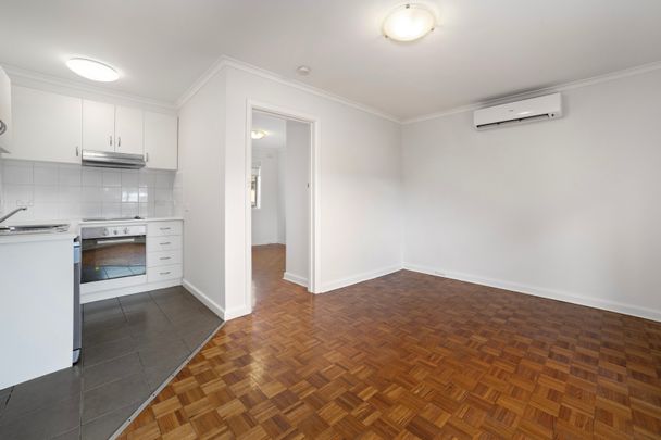 14/487 Kooyong Road, Elsternwick VIC 3185 - Apartment For Rent | Domain - Photo 1