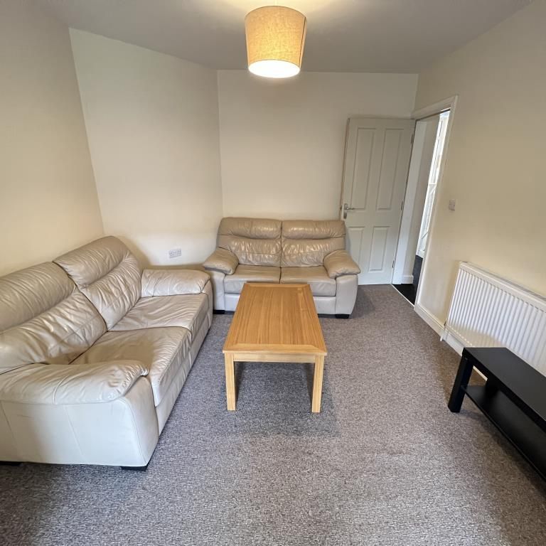 Lane, Coventry, Cv4 9dw, Tile Hill - Photo 1