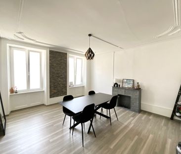 Charmant appartement de 4,5 pièces avec cachet au rez-de-chaussée - Photo 1