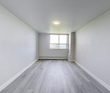 For Lease - 65 Thorncliffe Park Drive Unit# 1404, Toronto, Ontario - Photo 5