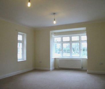 4 bedroom house to rent - Photo 2