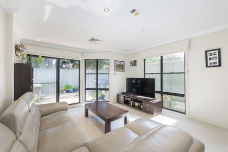 36 Denison Street, Hamilton NSW 2303 - Photo 3