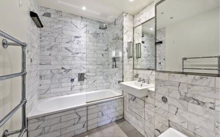 Queensway, W2 - Photo 3