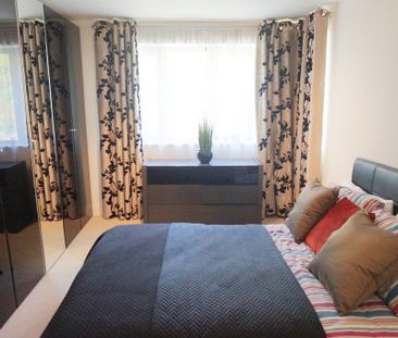 2 bedroom flat to rent - Photo 6