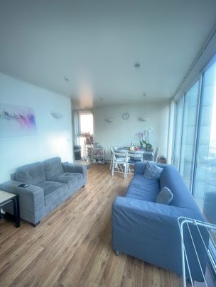 1 Bed Flat, Adriatic Apartments, E16 - Photo 1