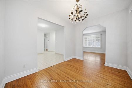 For Lease - 20 Dunsmore Gardens Unit# MAIN, Toronto, Ontario - Photo 4