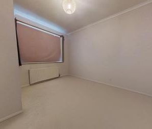 Pasture Hill Road, Haywards Heath, RH16 - Photo 2