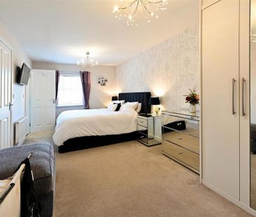 3 bedroom detached house to rent - Photo 5