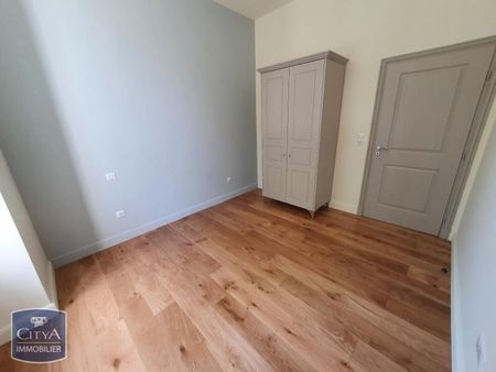 Location Appartement 3 pièces 70m² MULHOUSE 68200 - Photo 4