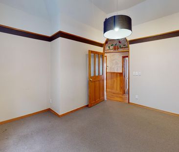 City Centre - 3 Bedrooms - Photo 2